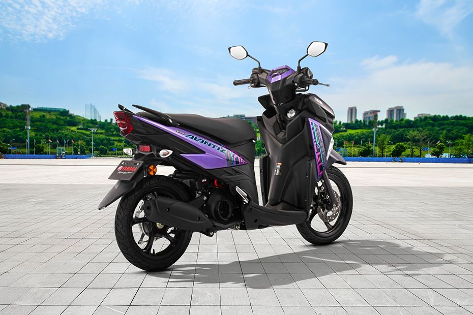 Yamaha Ego Avantiz Back Side View Yamaha Ego Avantiz Back Side View