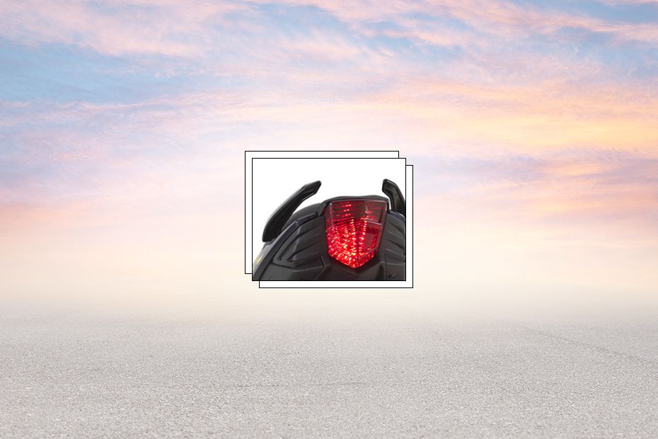 Yamaha Ego Avantiz Tail Light View Yamaha Ego Avantiz Tail Light View