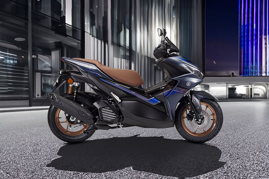 Yamaha NVX Right Side Viewfull Image Yamaha NVX Right Side Viewfull Image