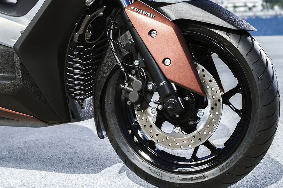 Yamaha XMax 250 Front Tyre Yamaha XMax 250 Front Tyre