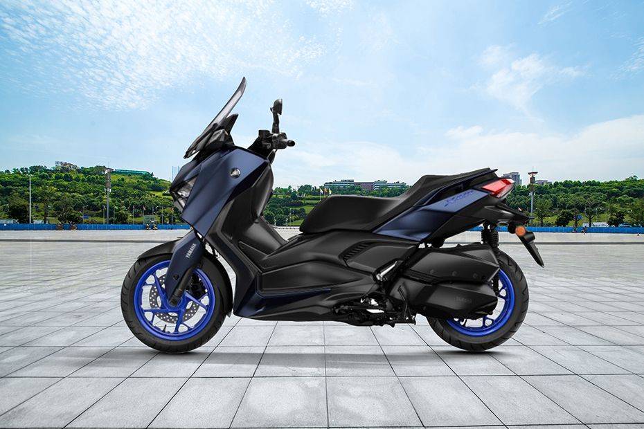 Yamaha XMax 250 2022, Malaysia Price, Specs & August Promos