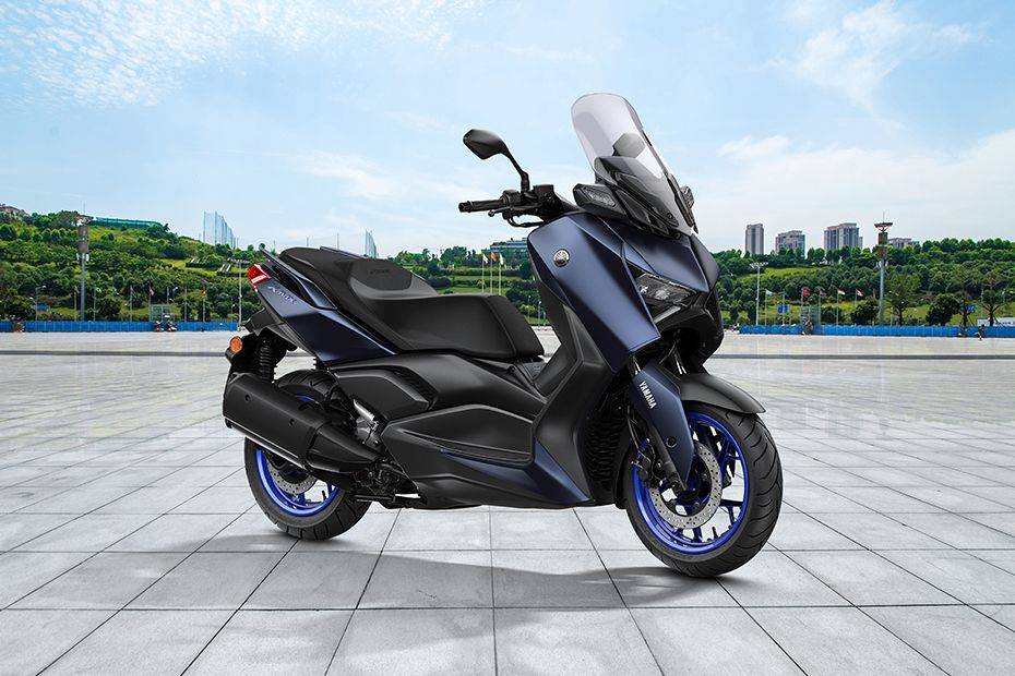 Yamaha XMax 250 2022, Malaysia Price, Specs & August Promos