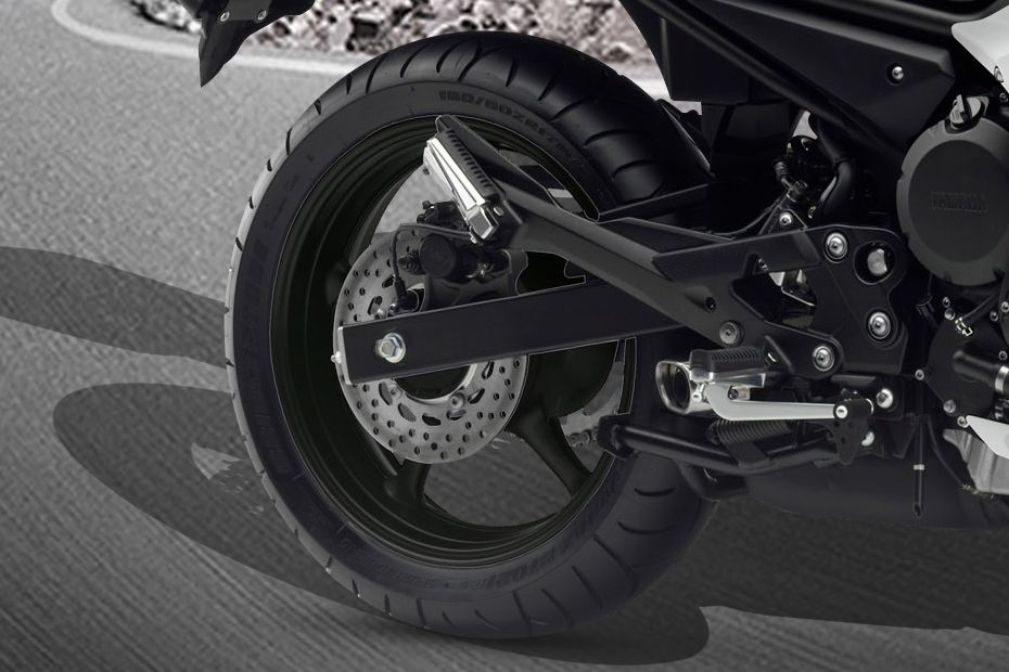 Yamaha XJ6 Diversion F colors, 2 colors available in