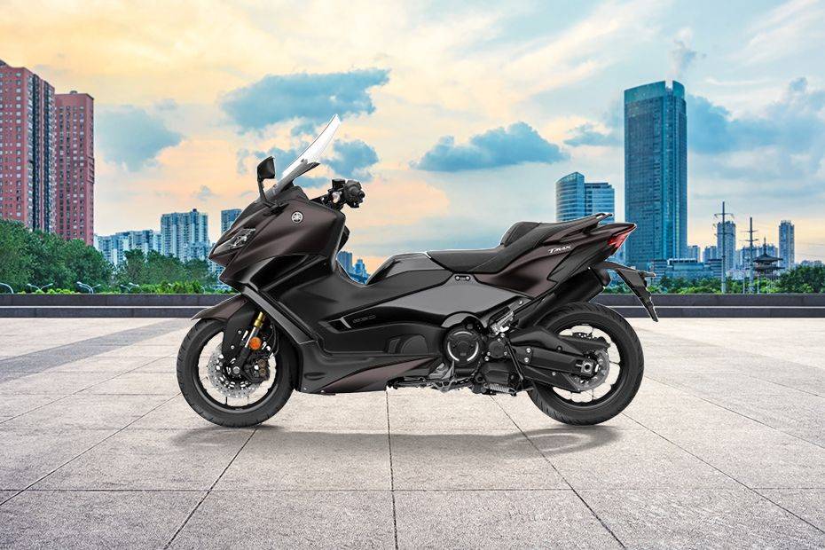 Yamaha TMax 2024, Malaysia Price, Specs & June Promos