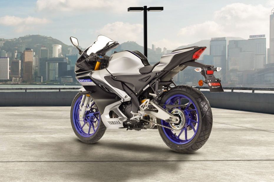 Yamaha R15M 2024, Malaysia Price, Specs & April Promos