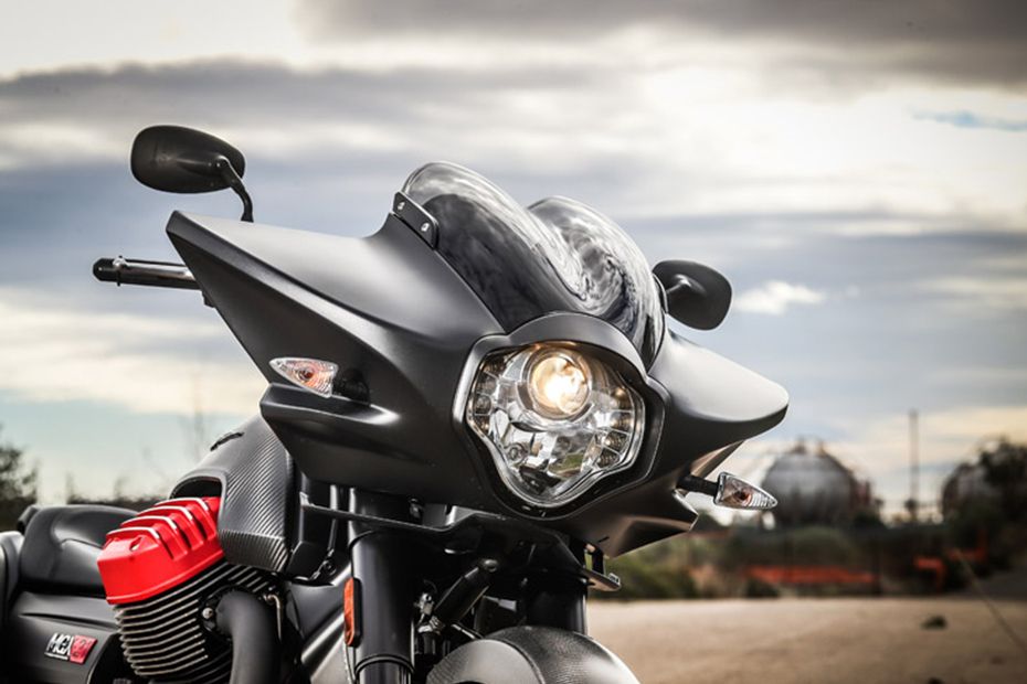 Moto Guzzi MGX-21 Head Light View Moto Guzzi MGX-21 Head Light View