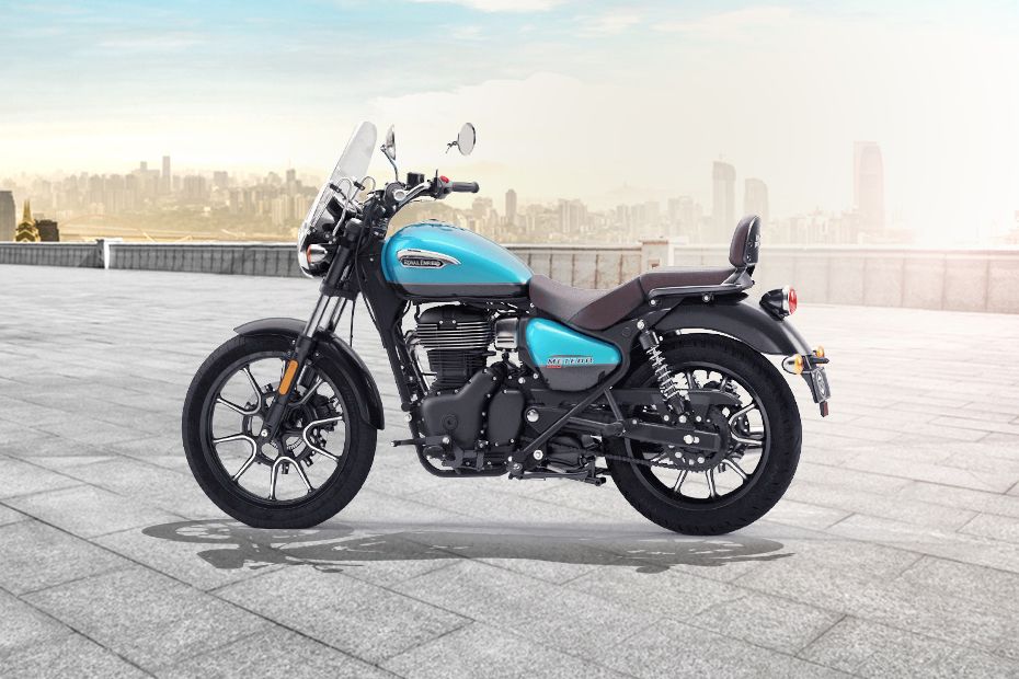 Royal Enfield Meteor 350 Left Side View Full Image Royal Enfield Meteor 350 Left Side View Full Image