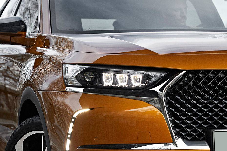 7 Crossback Headlight 7 Crossback Headlight