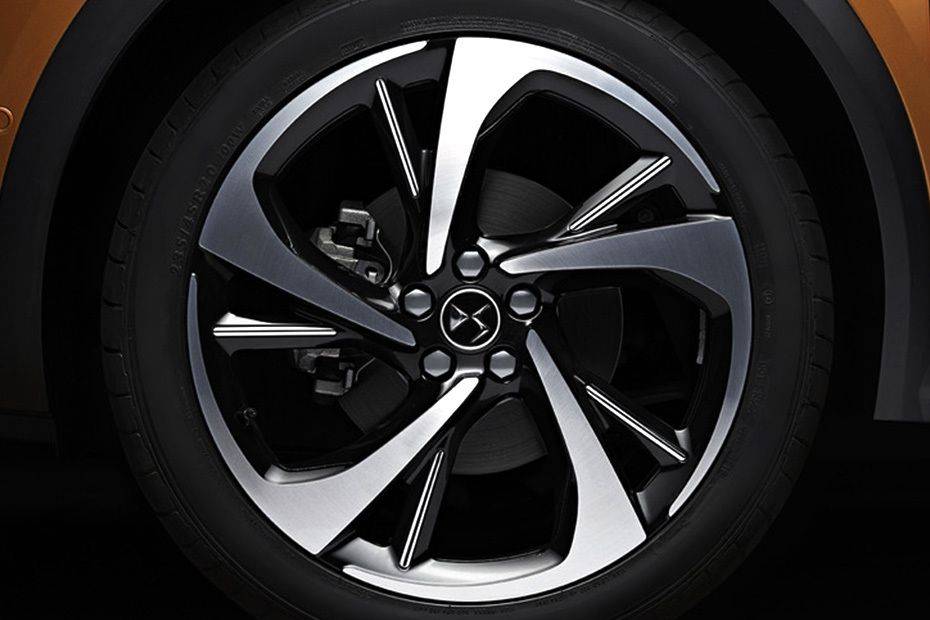 7 Crossback Wheel 7 Crossback Wheel
