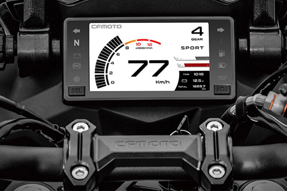 CFMoto 650 GT Speedometer