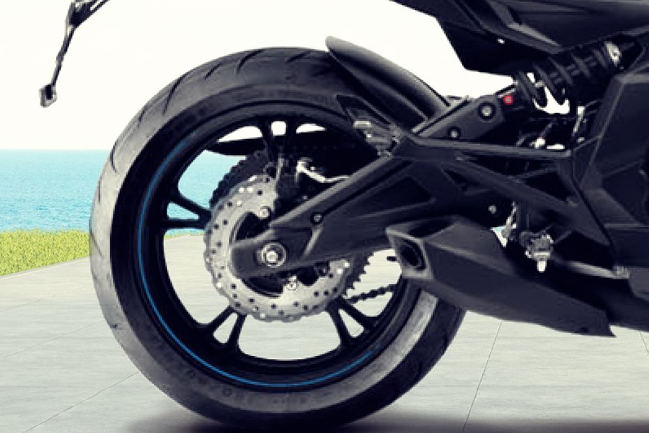 CFMoto  400 NK Rear Tyre