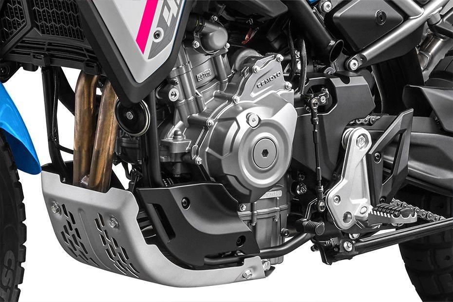 CFMoto 450 MTX Engine View CFMoto 450 MTX Engine View