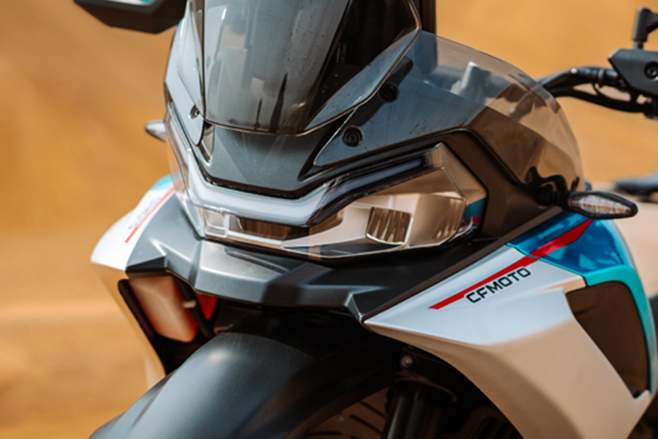 CFMoto 800MT-X Head Light View CFMoto 800MT-X Head Light View