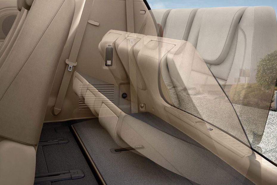 Folding Seats of Kia Grand Carnival Folding Seats of Kia Grand Carnival