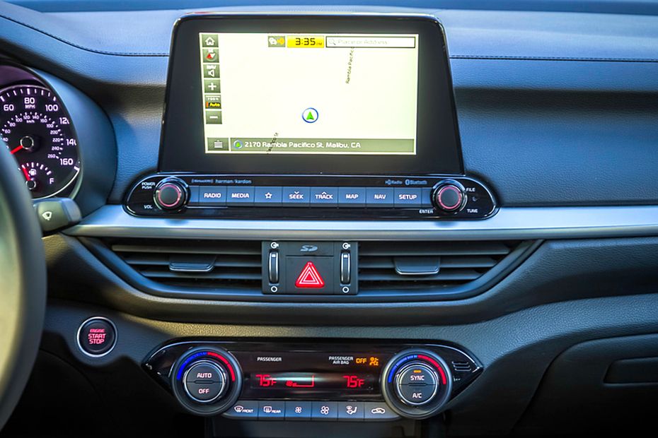 Cerato K3 Center Console Cerato K3 Center Console