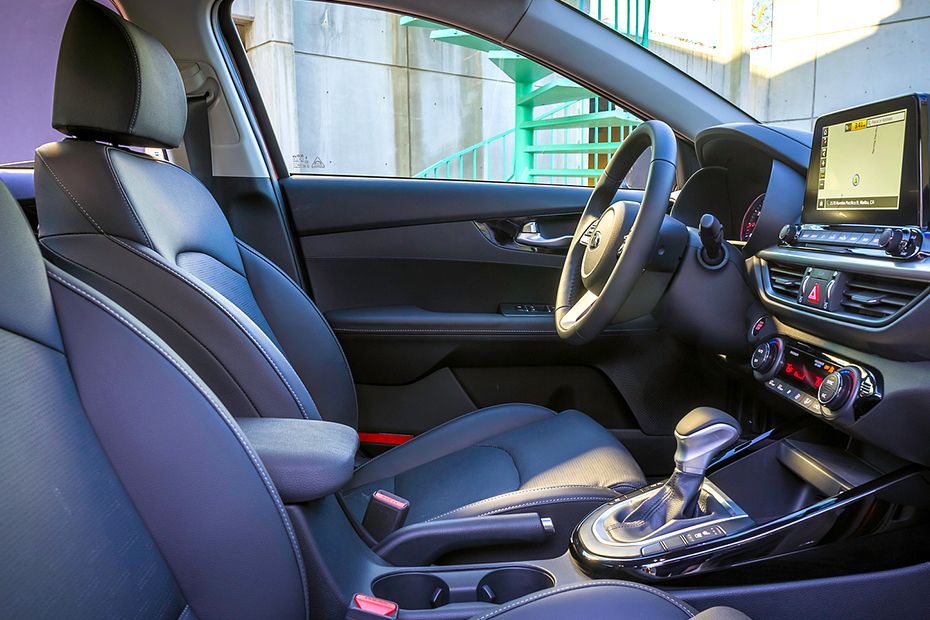 Cerato K3 Front Seats Cerato K3 Front Seats