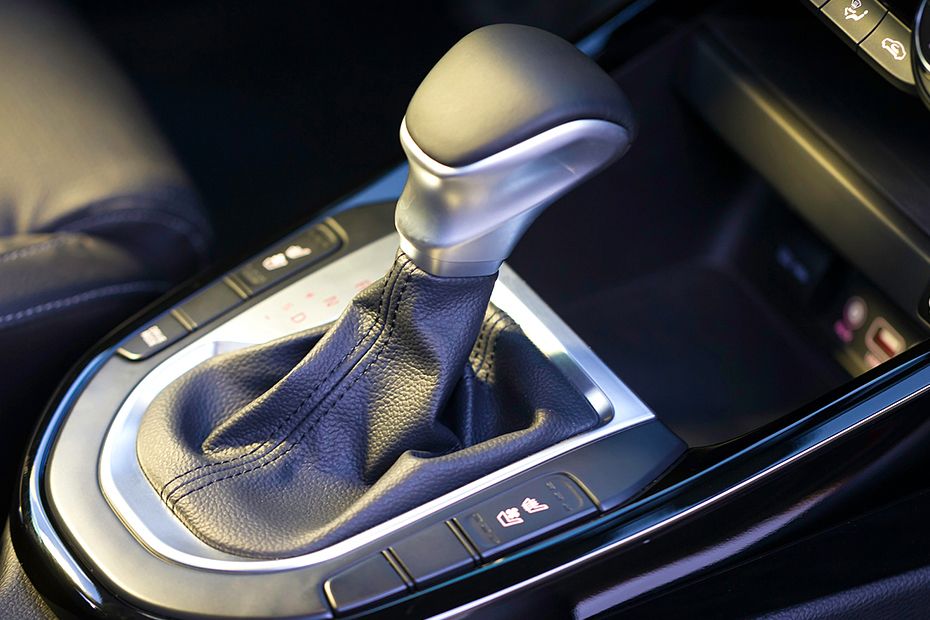 Kia Cerato K3 Gear Shifter Kia Cerato K3 Gear Shifter