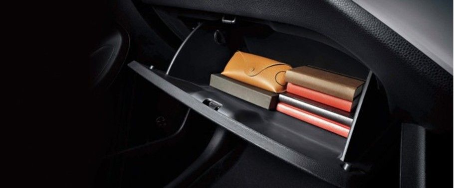 Kia Picanto (2016-2017) Glove Box Open Kia Picanto (2016-2017) Glove Box Open