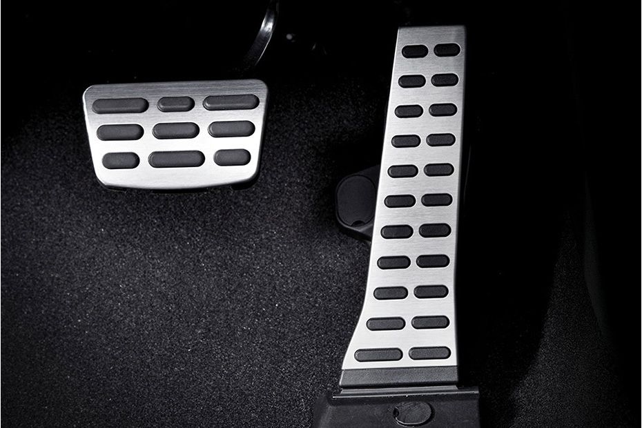 Sorento (2015-2018) Richbrook Competition Foot Pedal Set Sorento (2015-2018) Richbrook Competition Foot Pedal Set