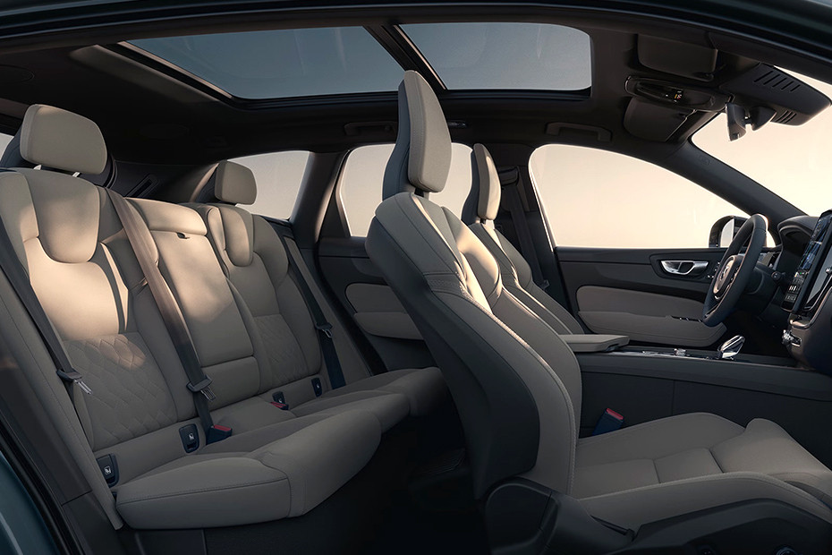 Volvo XC60 Front And Rear Seats Together