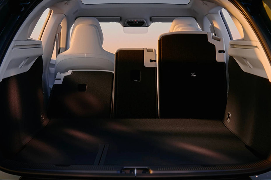 Folding Seats of Volvo EX60 Folding Seats of Volvo EX60