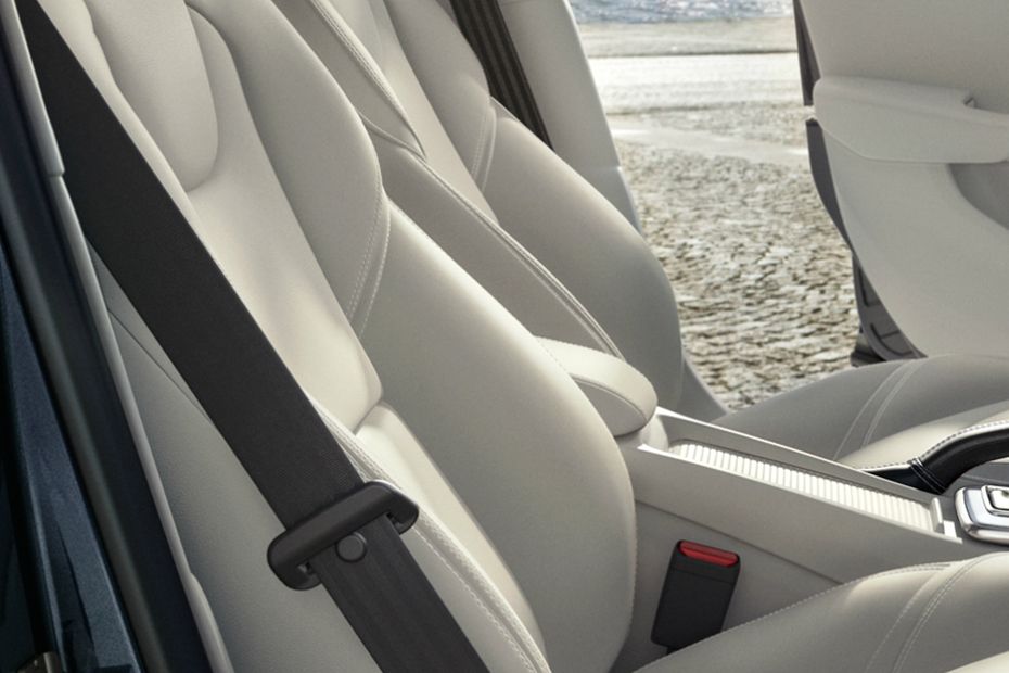 V40 Seat Belt
