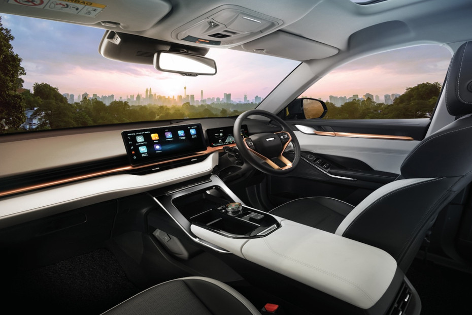 Dashboard View of Haval H6 HEV