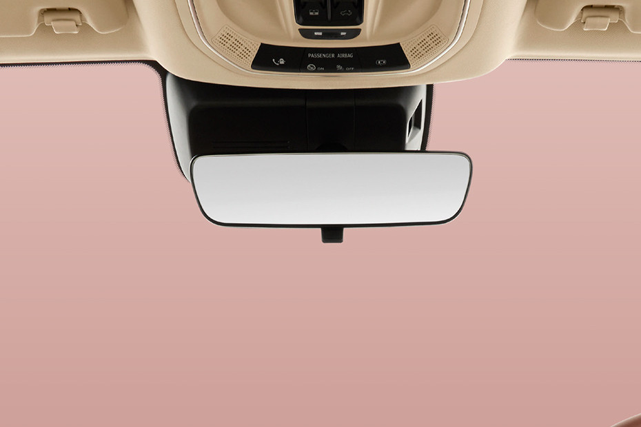 Ora Good Cat Courtesy Lamps