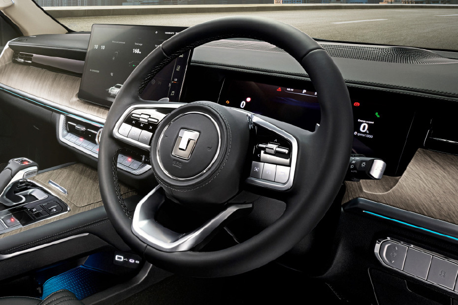 GWM Tank 500 Steering Wheel