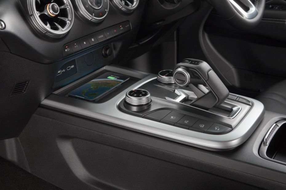 GWM Tank 300 HEV Gear Shifter