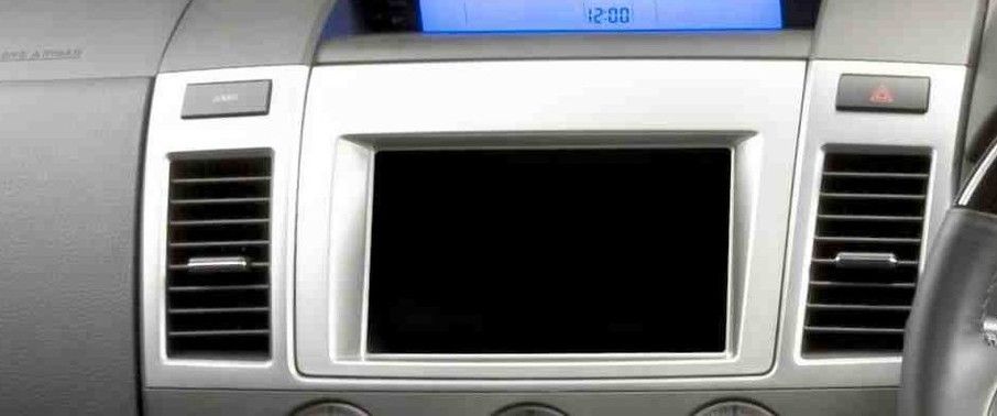 Front AC Controls of Mazda 8 Front AC Controls of Mazda 8