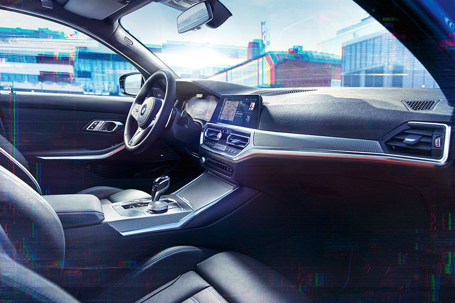 Dashboard View of 3 Series Sedan 2019