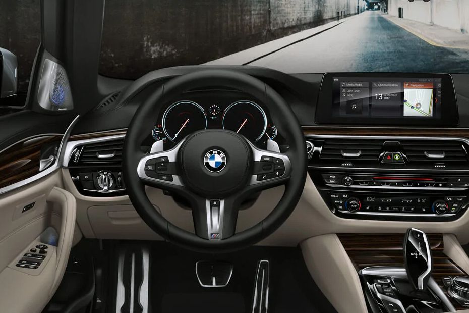 BMW 5 Series Sedan Steering Wheel BMW 5 Series Sedan Steering Wheel