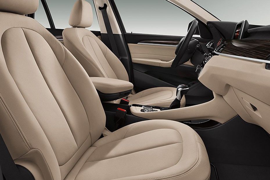 X1 (2015-2019) Passenger Seat