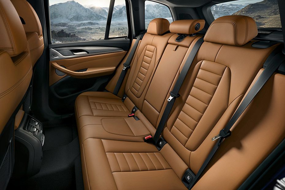 BMW X3 (2015-2017) Rear Seats