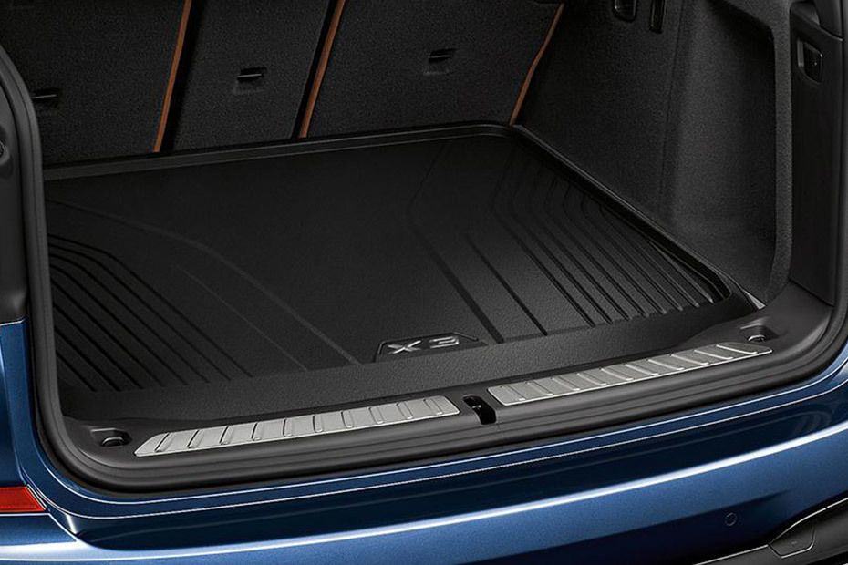 X3 (2015-2017) Trunk Open
