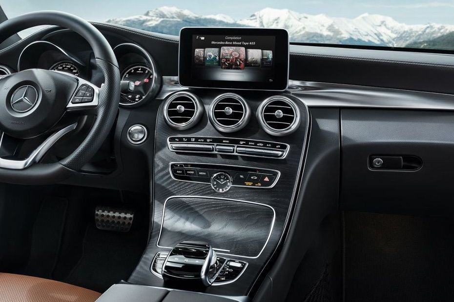 C-Class Coupe Center Console