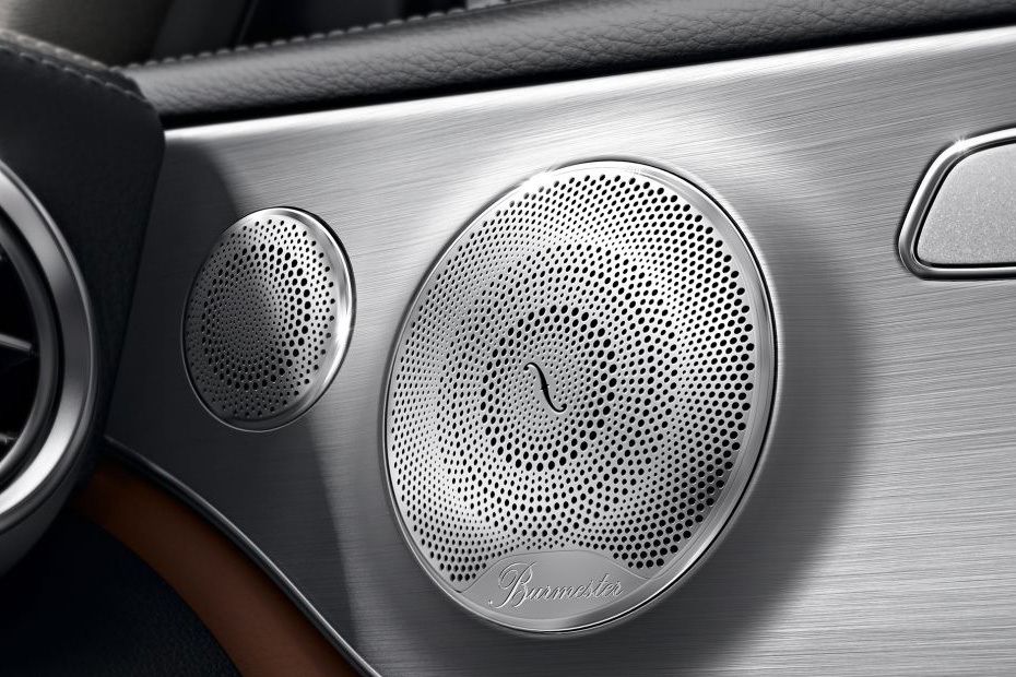 Speakers View of Mercedes Benz C-Class Coupe