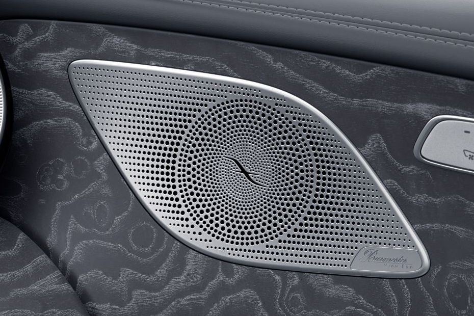 Speakers View of Mercedes Benz CLS-Class Coupe Speakers View of Mercedes Benz CLS-Class Coupe