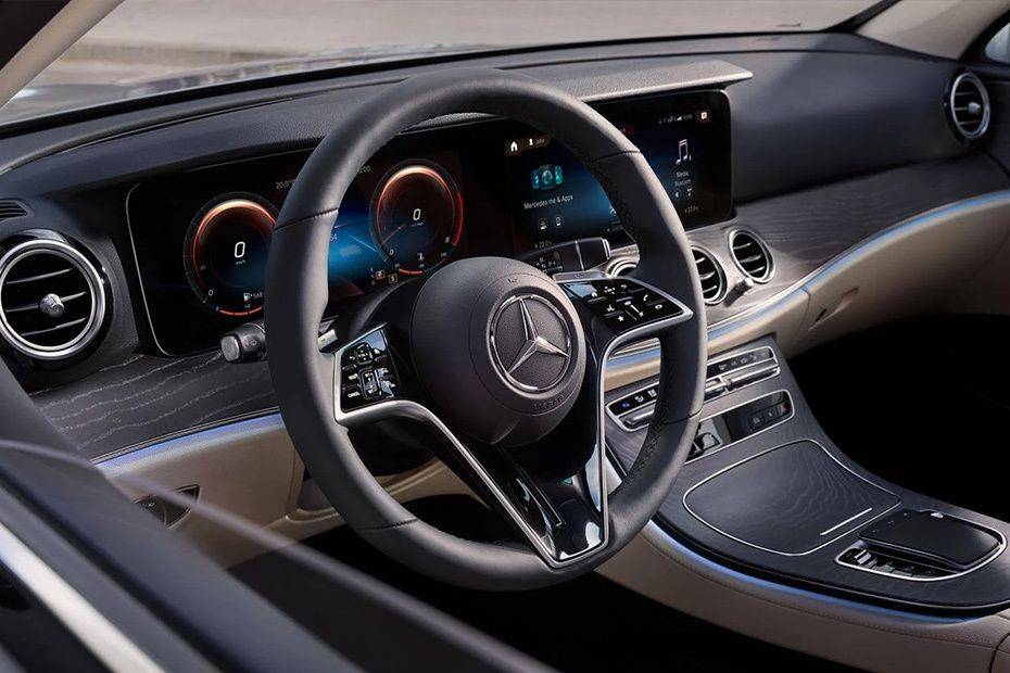 Mercedes Benz E-Class Saloon Steering Wheel Mercedes Benz E-Class Saloon Steering Wheel