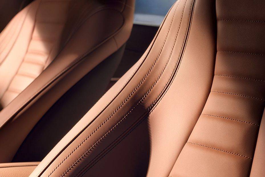 Mercedes Benz E-Class Saloon Upholstery Details Mercedes Benz E-Class Saloon Upholstery Details