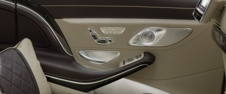 Mercedes Benz Maybach S-Class 2015 Drivers Side In Side Door Controls