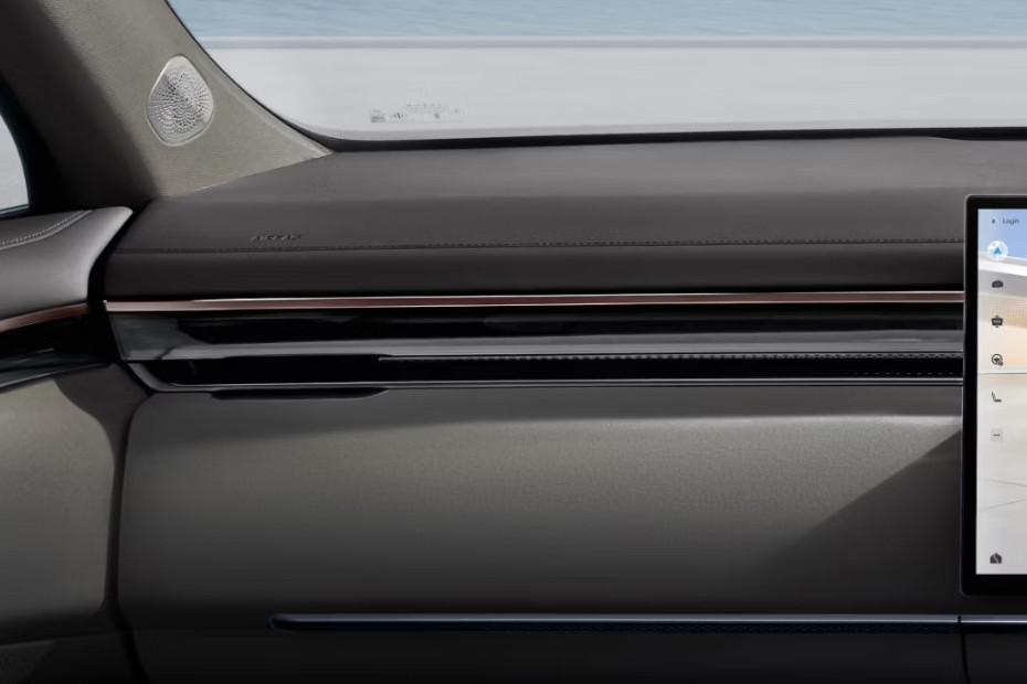 7X Front Side Ac Vents 7X Front Side Ac Vents