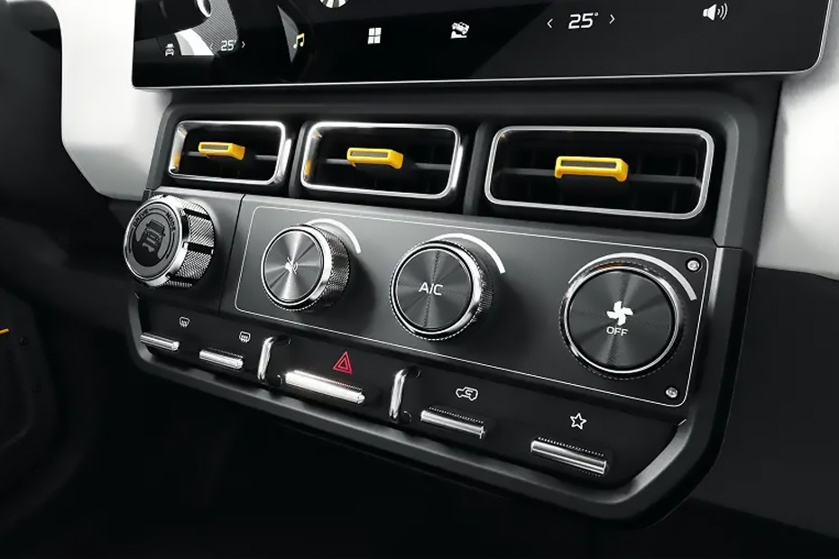 Front AC Controls of iCAUR V23