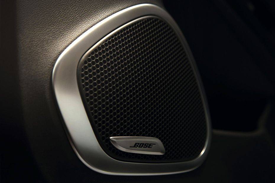 Speakers View of Renault Captur Speakers View of Renault Captur