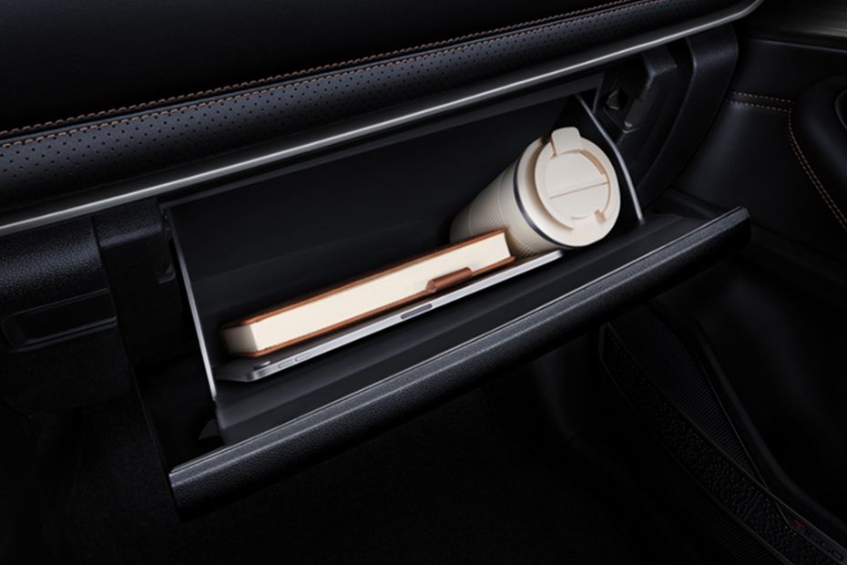 Chery Tiggo 4 Pro Glove Box Open