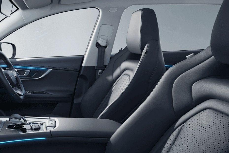 Tiggo 7 PHEV Front Seats
