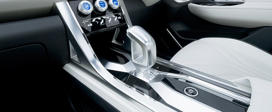 Mitsubishi XM Gear Shifter