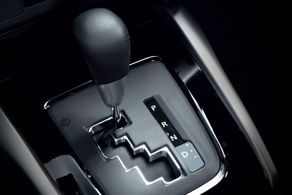 Mitsubishi Triton (2017-2018) Gear Shifter