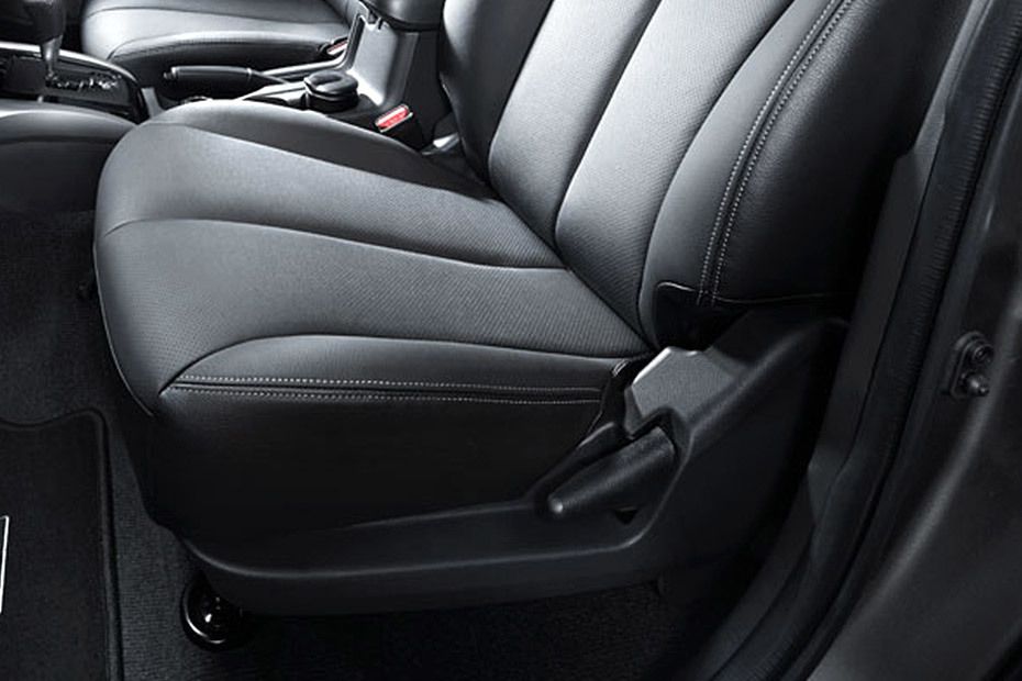 Mitsubishi Triton (2017-2018) Seat Adjustment Controllers